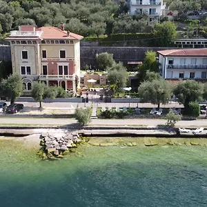 Torre - Atmosfera Romantica , Brenzone sul Garda Italien
