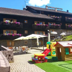 Margherita 3*, Livigno Italien